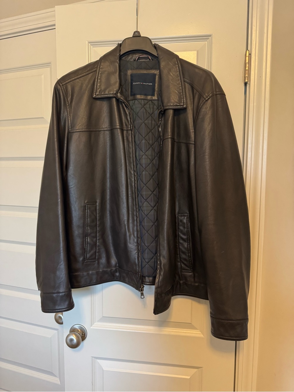 Tommy Hilfiger Men’s Brown Leather Bomber Jacket